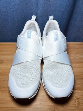 Tiem Slipstream Womens Indoor Cycling Shoes Sz 7 White W/ 2 Bolt SPD Cleats Nice